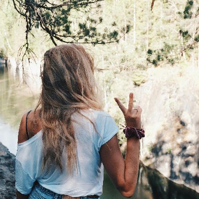 uchie_mbem's profile picture. Love is life.