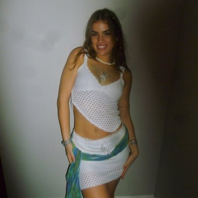 F19 sorority goddess, findiva, finbrat who loves to online shop! I love gift cards, $app, or ven!! Ask for more pictures or verification!!