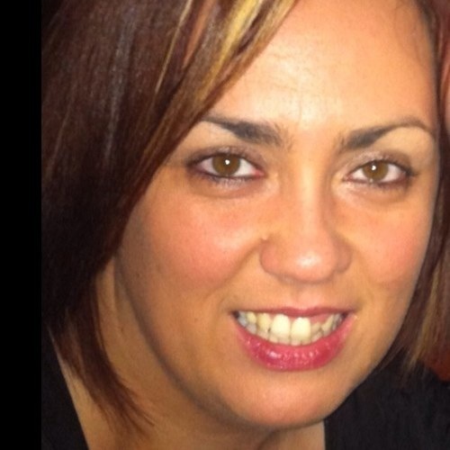 I am a mobile hairdresser in the Dunstable and Luton area. HairByKarin77@gmail.com