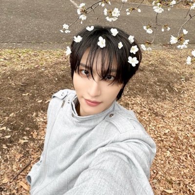 i’m that one oomf that doesn’t play about seonghwa or his smile line