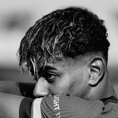 Danakomolafe's profile picture. so the intention is nothing but greatness