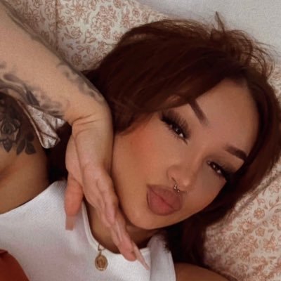 vibewithj_'s profile picture. ❥ 🏳️‍🌈 • 444 ✨