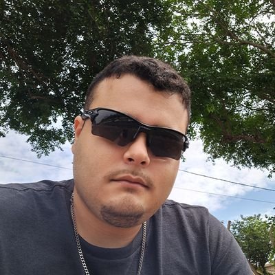 bossiandre's profile picture. So close, no matter how far