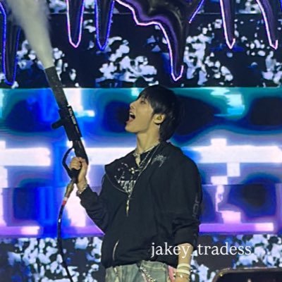 ✿ pt-br | en • 23, brazil • 800+ proofs on ig and twt • instagram: jakey_tradess • casual gom
