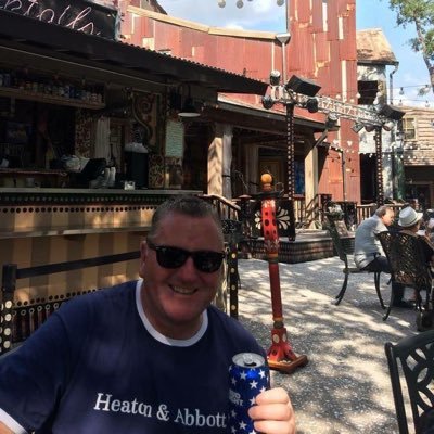 junction103's profile picture. ..