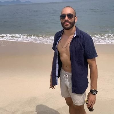 #AntiPlayBoy
😎29 anos
🏆 Atleta Profissional e professor de Jiu-Jitsu
🥋Faixa preta
🏋🏻 Professor de Educação Física
🎮Gamer
🤍 Axé