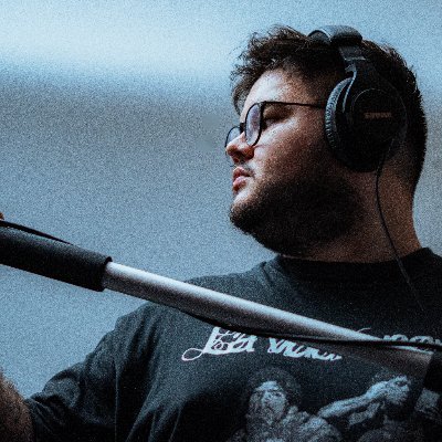 Licenciado en Artes Audiovisuales. Sonidista. Argentino y de River.
MIDPOINT Análisis Cinematográfico
https://t.co/Kufq5Znh5R