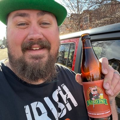 I’d sing along with the birds, if I only knew the words. 🤘✌️🍺🥃🏈🏒🪕🎶