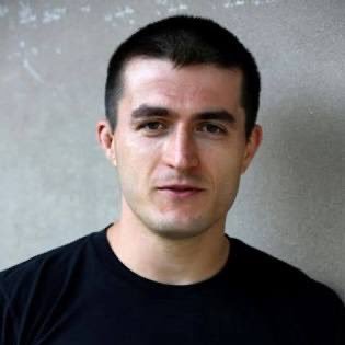 Private page of Lex Fridman Podcast.Interested in robots and humans.