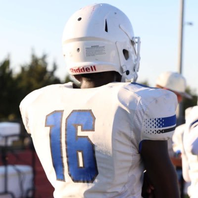Class of 28 | LB/RB | 6’0 200lbs | Texas | Midlothian high school | | Contact info: Odunayoakinrinmade1@gmail.com | cell: 214-399-3285