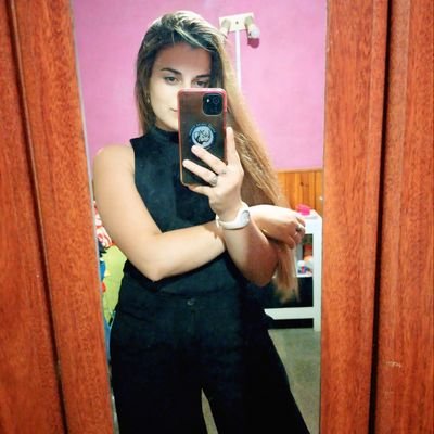 CamiCNTRRS's profile picture. 📚💉💊