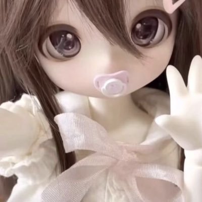 sweetlittlelala's profile picture. mitómana de moral cuestionable | 🩰