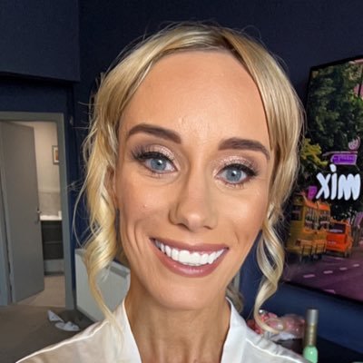 jennhigginsxo's profile picture. Endo, fibro & anxiety warrior ✨ Wife to my love | Mama to my world | Big heart, big dreams, real talk Chronic — but still sparkling ✨