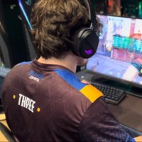 3 (@threeefps) 's Twitter Profile