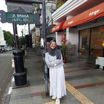 indahhdahh's profile picture. S.I.Kom 👩‍🎓 | AHMAD KEMAL PALEVI
| UN1TY | FAJRI UN1TY | FB : Nur Indah Aisyah | 06-11-95