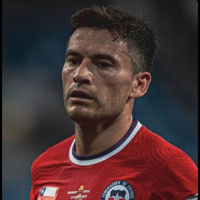 charlista20's profile picture. 💙❤️