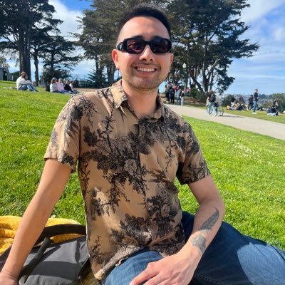 justoutdacloset's profile picture. I’m noddin’ my head like, yeah 🥳🤟🏻