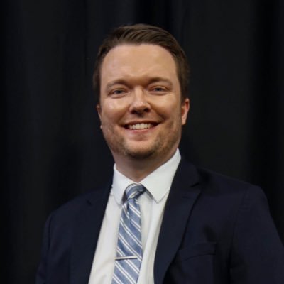 Fantasy curling inventor. Birdied 17 at Sawgrass. Former sports reporter in Rochester and Minnesota (not Rochester, MN). Current Communications Specialist.
