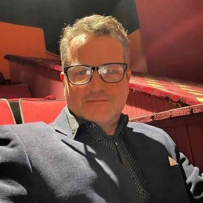 MRoberts16081's profile picture. 