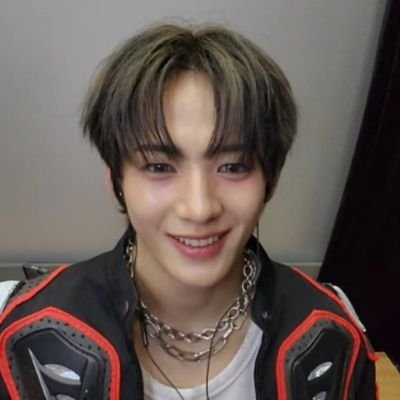 GER/EU/WW Grouporders,
Mainly Xikers & Ateez,
Masterlist & Shippinglist pinned,
Nonprofit Grouporders only