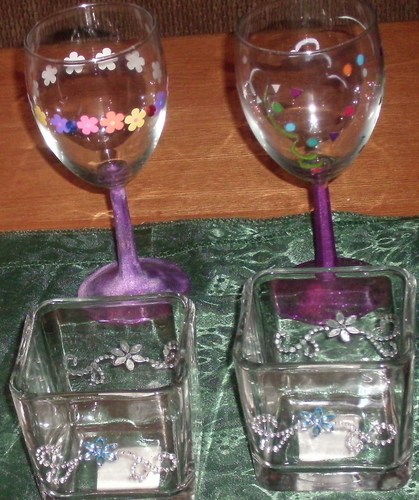 AandCMerchandis's profile picture. We make handmade gifts, center pieces and other unique home decor items.