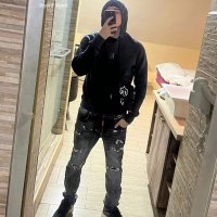 Ozten 🇨🇱 (@oz7enn) 's Twitter Profile