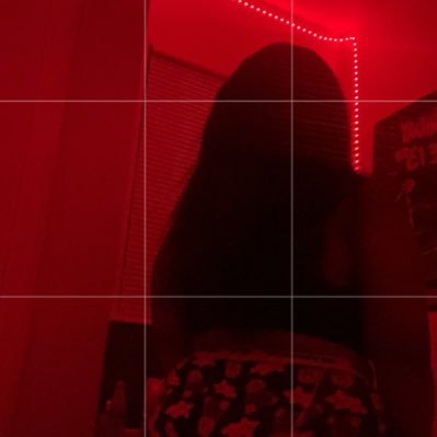 Shhitsasecrer's profile picture. YOUR FAV SLOPPY DEMON😩😈.                  (UNDER CONTRUCTION🚜👷)