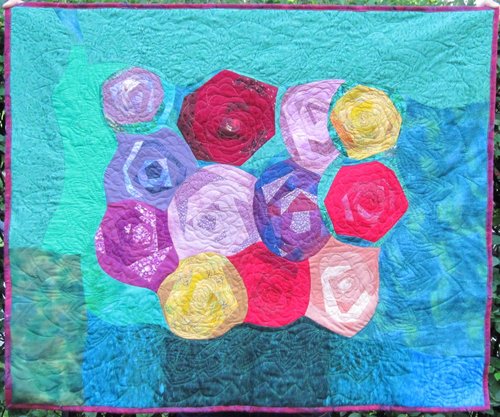 Freelance journalist, religion and feature writer for Winnipeg Free Press, quilt maker, Little Free Library steward, proud Winnipegger