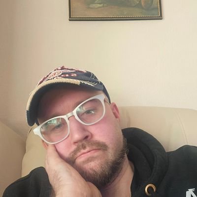 MattyO1984's profile picture. Life is like a box of chocolates...the good stuff is more expensive! Huge footy fan! I believe I bleed white, yellow and blue, but never red!!!! #lufc #WWE