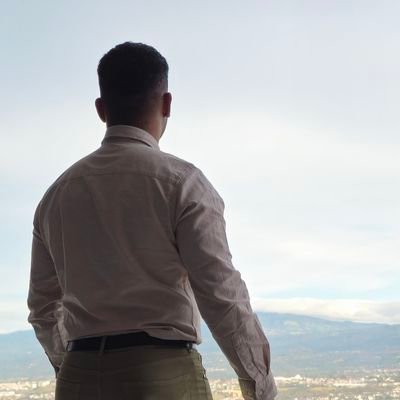 Libertario | Exterminando el Monstruo Estatal | Defensor Feroz de la Libertad en Uruguay y dando la #BatallaCultrual 🇺🇾 | Futuro votante de la @ppluy_