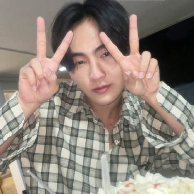 mamemeaowio's profile picture. ✿✿   ֹ  /  อีกแอค  @q3luvheart  🍮  
 (  #heartchuthiwat  )  🌸  fanaccount

⠀    #reviewcmpk0on  ส่องเครดิต
⠀⠀⠀⠀        ⠀#cmpupdate_  อัปเดต
⠀⠀