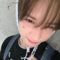 yve (@shinyuluvr) 's Twitter Profile