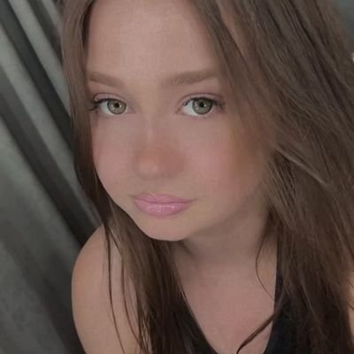 deani_nesss_'s profile picture. Ukrainian diva😇💗 . My membership cards📇 are available now ,tap 🫆my telegram link to get yours 🥰 .