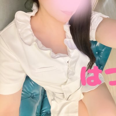 鹿児島メンズエステ所属💞MODO のはづきです♥️指圧と癒す事には自信しかないので、素敵なお兄さん達に会えるのがとても楽しみです╰(*´︶`*)╯♡お酒も好きだし、デザートも好きです🍰ご予約してもらえるとめちゃくちゃ嬉しいです💞 リクエスト出勤も対応できるようにするのでメッセージで希望日教えてくださいね🩷