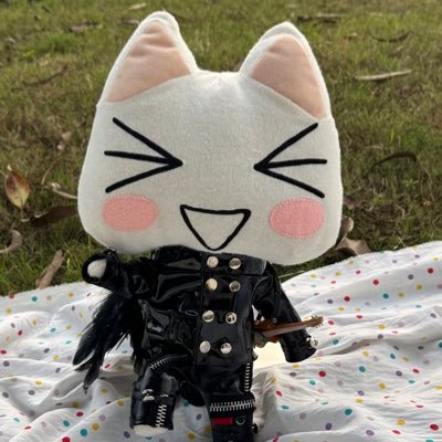 「白です」売れました！どこでも一緒❢黒トロといっしょ❣️ どこでもいっしょ - Search / X