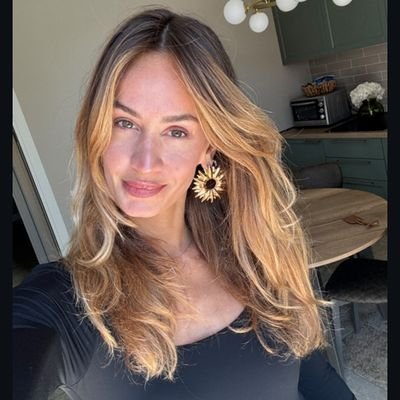 @Ermione1065181