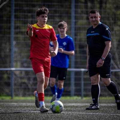 See my highlight video pinned below. 2009, two-footed midfielder - Want to join a US high school soccer team in 2027 and later College soccer. - #10 CLUB: @1cfr