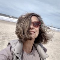 Valeria Castelló-Joubert (@unlibropormes) 's Twitter Profile