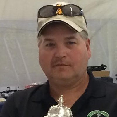 JeffTraylor762's profile picture. not a panican 🚫no fake Musk 🚫crypto ,Industrial electrician, I work with strippers and remove shorts