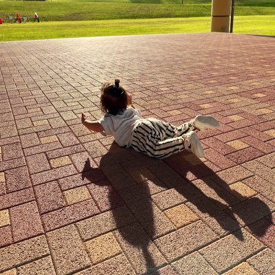 osawadonnnny's profile picture. 以前のアカウントにログイン出来ず再登録📝OSAKA女子プロレスで活動しておりました、現在は鹿児島の田舎で三児の母してます🧑🏻‍🦲 #全身脱毛症 は治らず、受け入れて生活する日々。🌸よろしくお願いします。 insta @osawadon_sawako