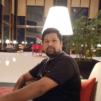 Time doesn't change people, time reveals the real face of people........ Welcome 2025