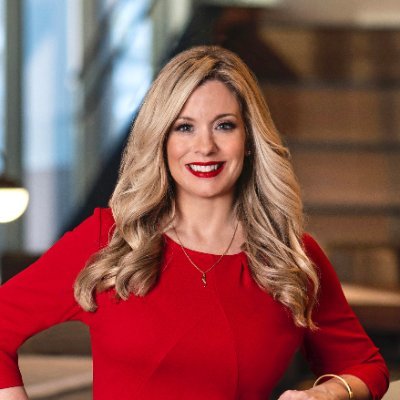 ✨ # 1 Agent in #Malden for 6 consecutive years, per MLS ✨ • Featured in Top Agent Magazine • Team leader of The Kristin Gennetti Group • A mom 🤍