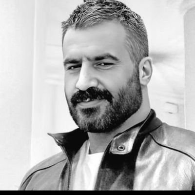 sefacelik1923's profile picture. Bir şiir miktarı yaşayıp gideceğim 
çok da dert etmeyin burdaki varlığımı.