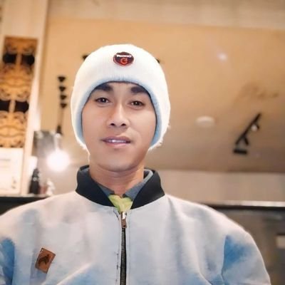 Rofiq46272548's profile picture. 