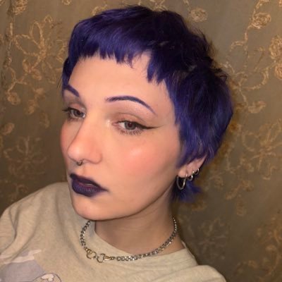 ★ jules ★ Profile