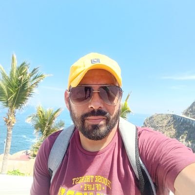 No te apartes de lo correcto porque sea duro, Planta tus pies y mantente firme, la única cuestión es donde los pones