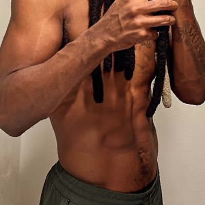kozii24's profile picture. 👻AMOSC: _Nikozi 🤩FMOIG: _itsnikozii