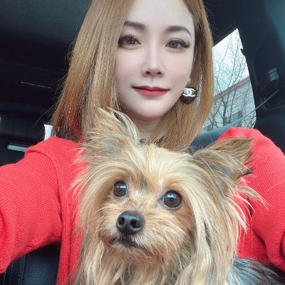 YeXin0's profile picture. Sunshine and you is what I want in the future