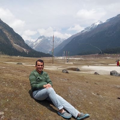 MBBS. M.D.,Nature Lover,Investor,Stock Enthusiastic,Believe in Knowledge & Passion 🥰