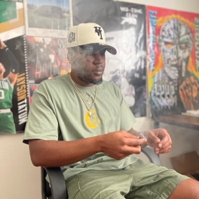 Hip-hop/Sample Producer | Beats for Artists & Sync | Email: Damndre00@gmail.com or DM for Collab